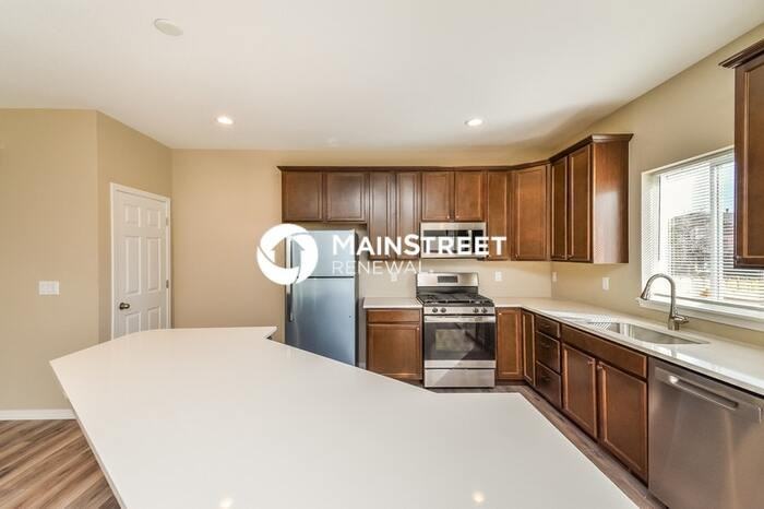 4441 Light Vw - Photo 4 of 18