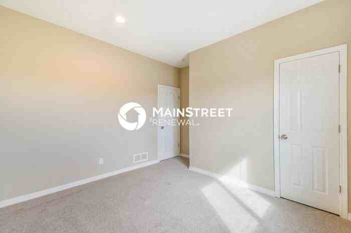 4441 Light Vw - Photo 7 of 18