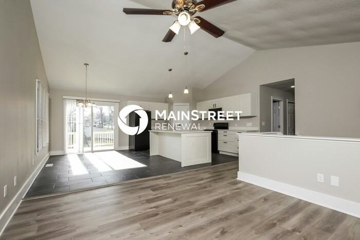 403 Twin Creeks Rd - Photo 3 of 17