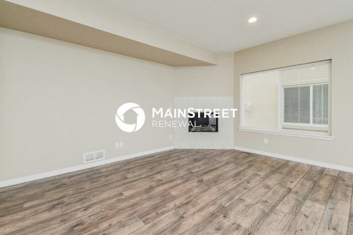 4425 Light Vw - Photo 2 of 18