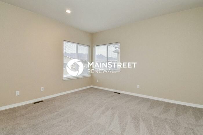 4425 Light Vw - Photo 7 of 18