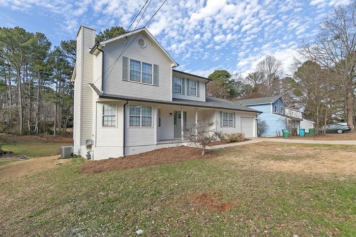 2614 Bronco Trail - Photo 2 of 30