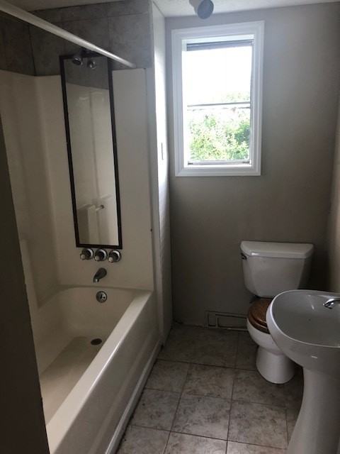 1337 Fairview Avenue - Photo 4 of 6