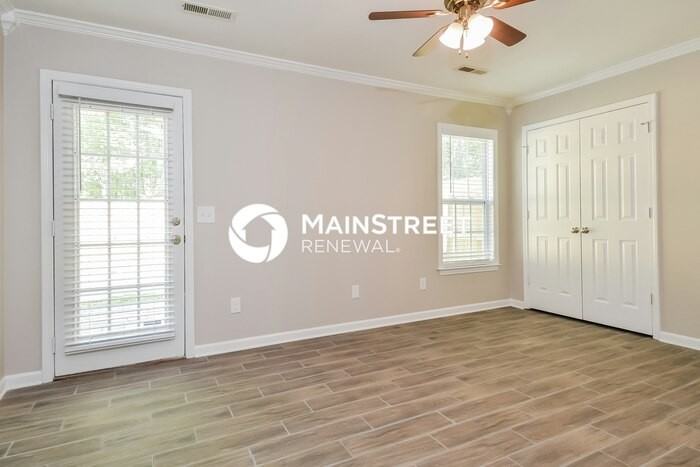 6073 Birkdale Drive - Photo 7 of 17