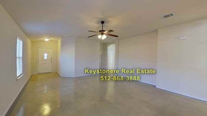 111 Carol Avenue - Photo 4 of 32