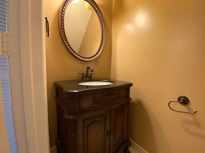 2097 Graybar Ln #C5 - Photo 2 of 38