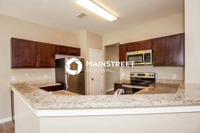 3138 Old Ironside Dr - Photo 4 of 17