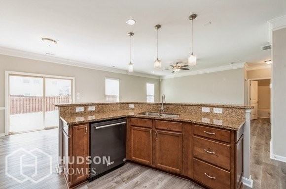 152 Saye Pl - Photo 7 of 22