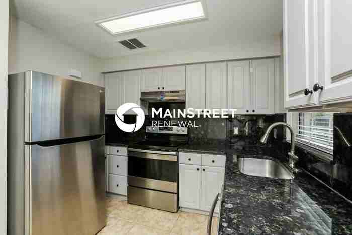 7560 Quail Pond Street - Photo 6 of 16