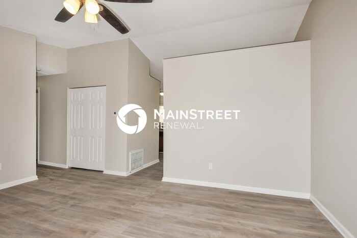 77 Augustine Rd - Photo 3 of 16