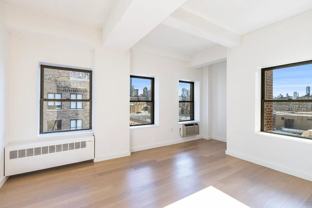 360 W 34th St #21C - Photo 1 of 1