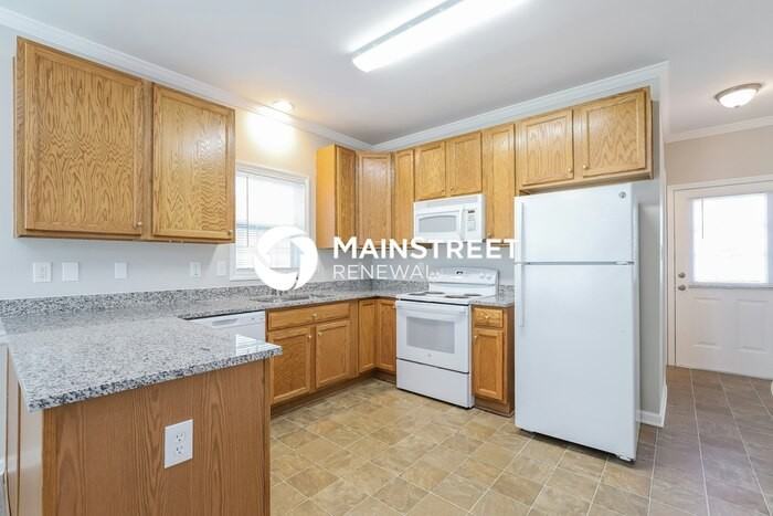 5330 Mercedes Dr - Photo 4 of 17