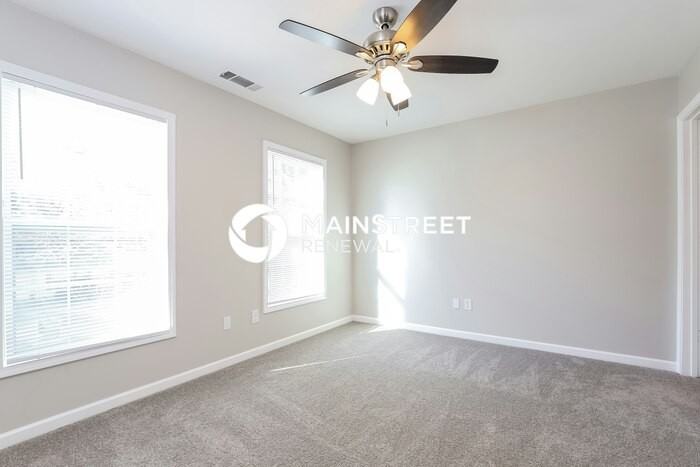 5330 Mercedes Dr - Photo 7 of 17