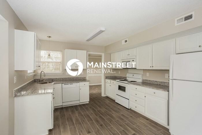 14319 Ruddy Ct - Photo 5 of 16