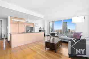 8 Barclay St #14E - Photo 1 of 1