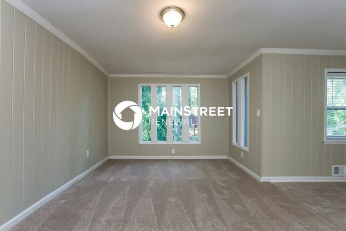 2309 Omaha Rd Sw - Photo 3 of 15