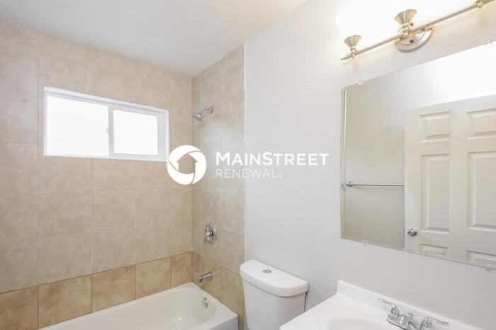 9290 Ellen Court - Photo 4 of 16