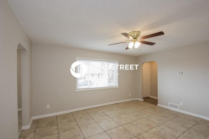 9290 Ellen Court - Photo 6 of 16