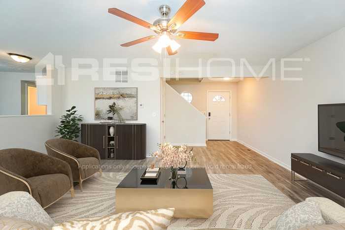 2906 Percheron Ln - Photo 6 of 19