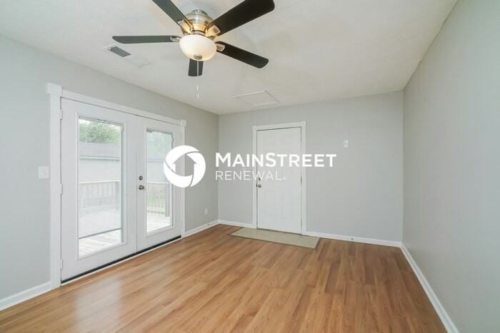 10902 Waycross Ave - Photo 7 of 16