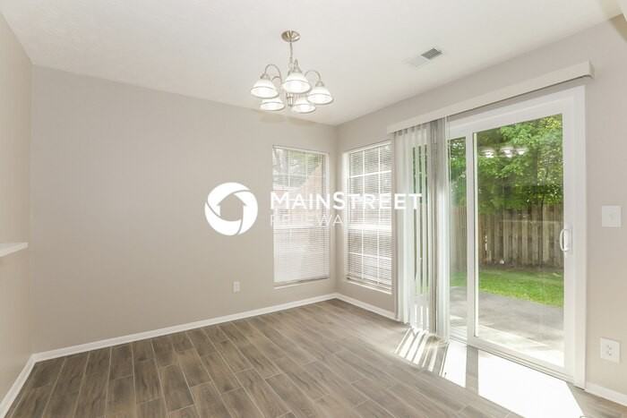 3020 Linden Dr - Photo 4 of 17