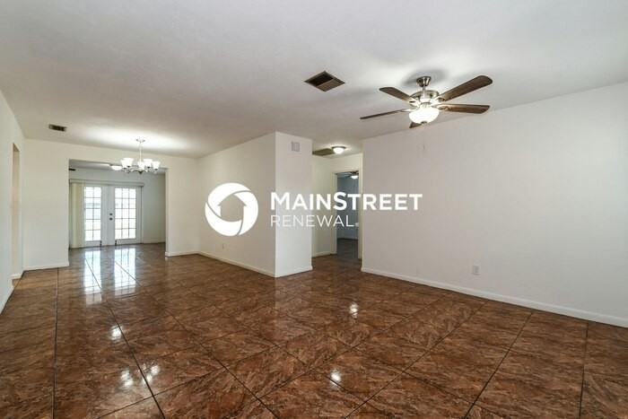 2155 Tropic Ave - Photo 3 of 16