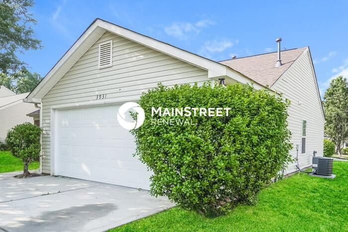 3931 Bitterroot Ct - Photo 3 of 16