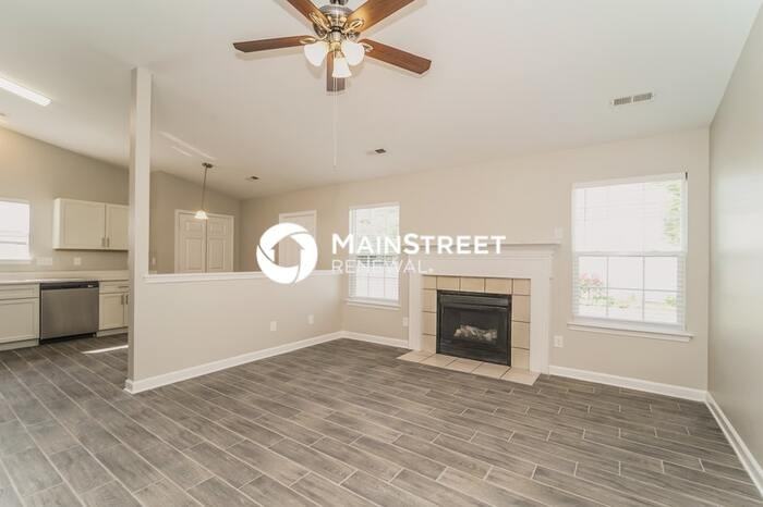 3931 Bitterroot Ct - Photo 5 of 16