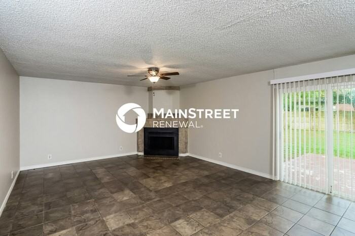 11307 Malapai Park - Photo 2 of 17