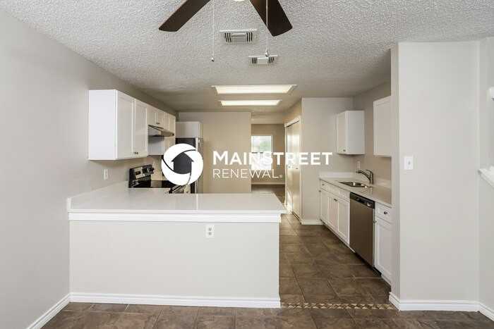 11307 Malapai Park - Photo 4 of 17