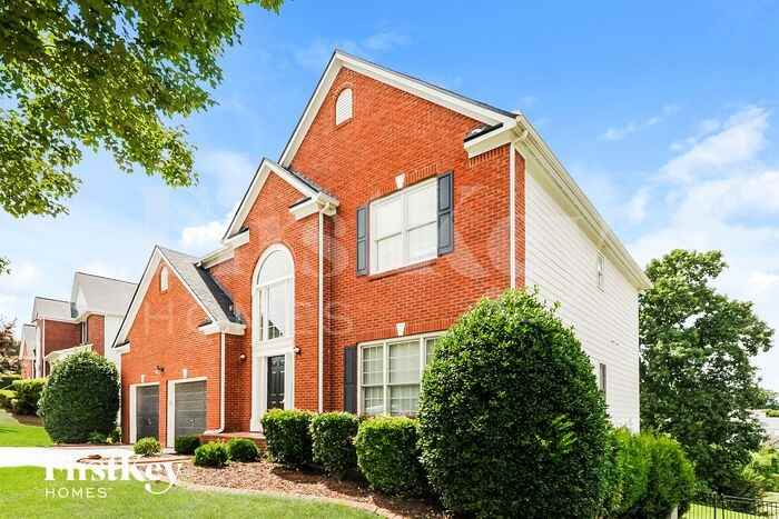 2636 Three Wood Dr - Photo 2 of 15