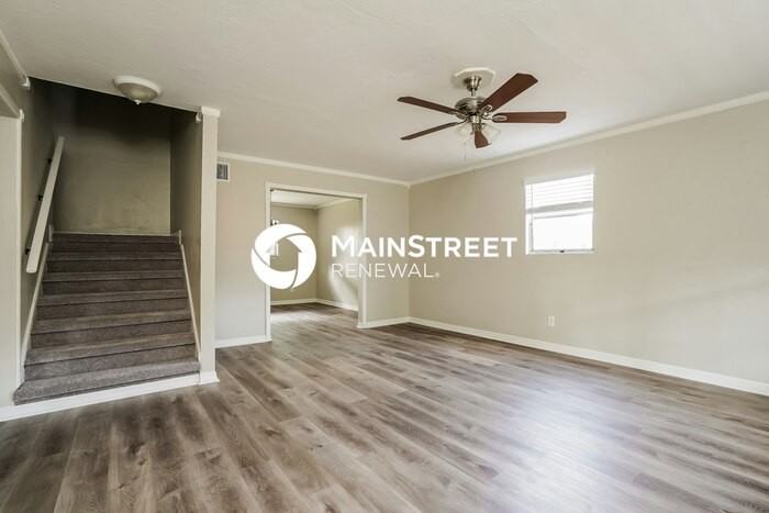 5009 2nd St W - Photo 2 of 17