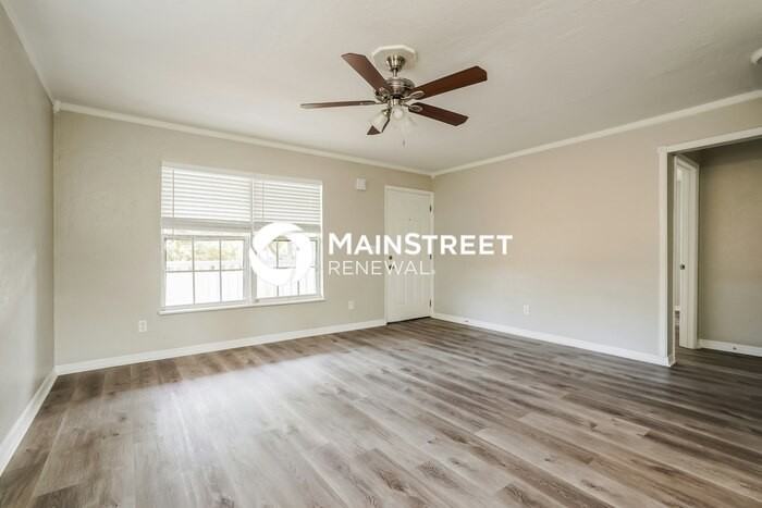 5009 2nd St W - Photo 3 of 17