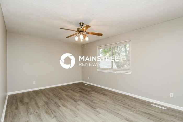 5221 N Wyandotte St - Photo 6 of 17