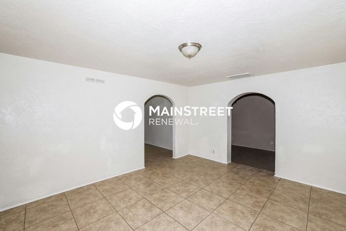 3349 West Thomas Road - Photo 2 of 14