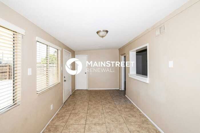 3349 West Thomas Road - Photo 5 of 14