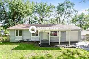 705 W Marcia Ave - Photo 1 of 1