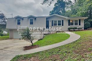 605 Huckleberry Rd - Photo 1 of 1