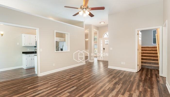 2606 Mercer Place - Photo 6 of 20