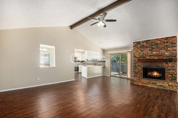 3503 Solano Dr - Photo 5 of 19