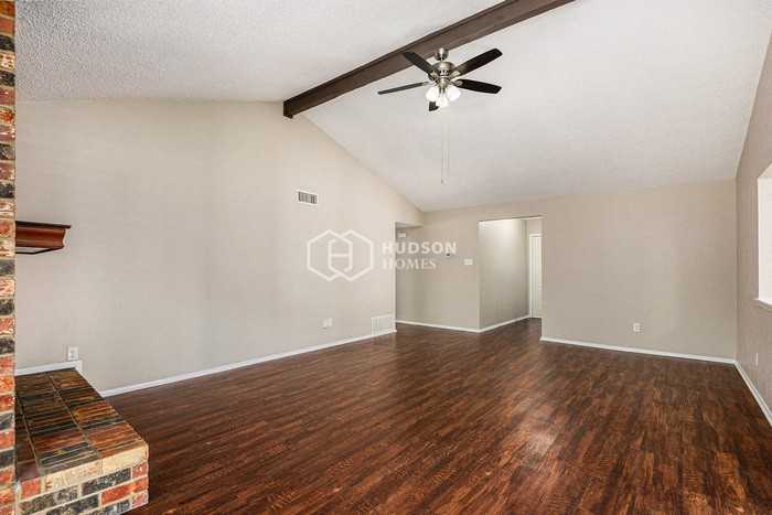 3503 Solano Dr - Photo 6 of 19