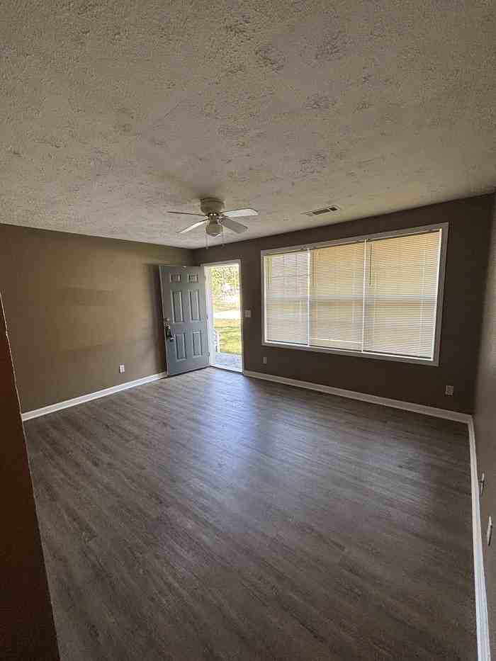 1849 Cannon St #A - Photo 6 of 7