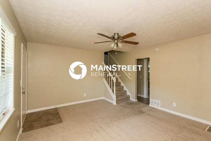 684 Lookout Ct - Photo 3 of 15