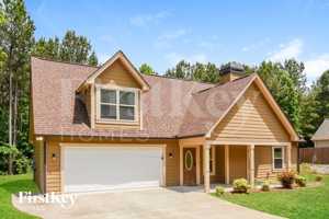 featured image of 170 Knob Crk