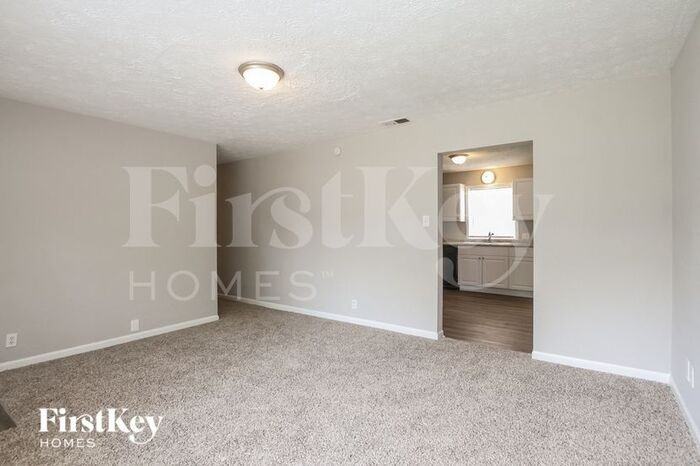 35 Lauck Ln - Photo 2 of 15