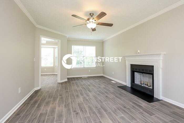 1469 Aaronwood Drive - Photo 2 of 17