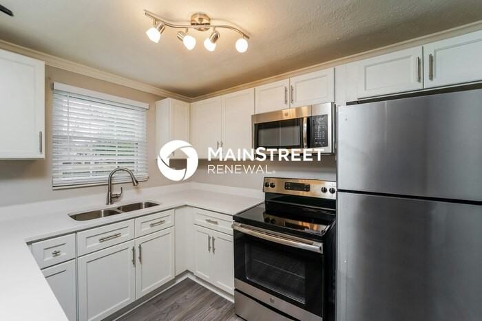 731 Saratoga Dr - Photo 7 of 18