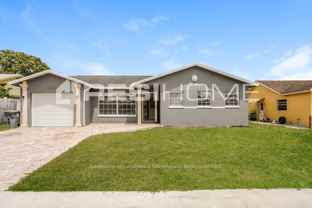 22694 Sw 65th Way - Photo 1 of 1