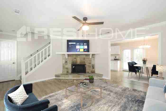 45 Beaverdam Ct - Photo 3 of 19