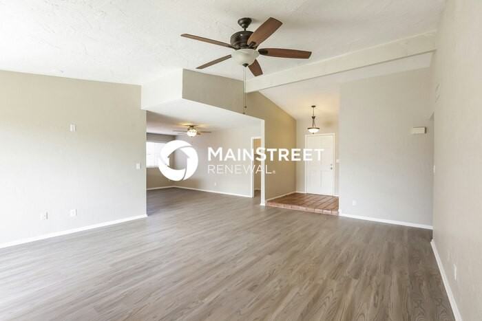 4321 West Park Place - Photo 3 of 16